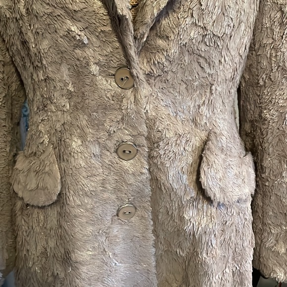 Anivee. Collection - Picture 3 of 6